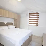 Hotel Varol